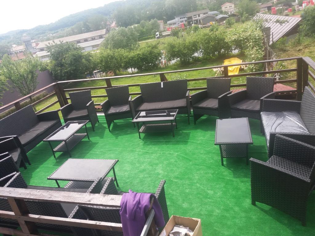 Отель Casa Ariana Куртя-де-Арджеш Экстерьер фото